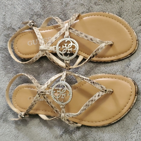 GUESS Romie sandal - Picture 1 of 6